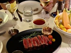 -MONICH牛排融合餐厅(和义大道购物中心店)