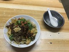 -罗家杏传统特色海南粉(人民西路总店)