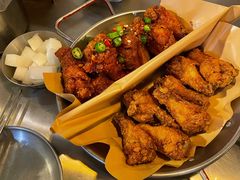 炸鸡翅一半一半-富乐满韩国正宗炸鸡韩国料理(虹泉路店)