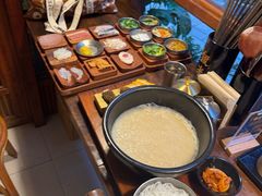-银米·云南传统过桥米线(双廊黑金冠店)