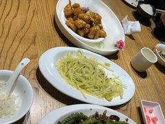 酸辣土豆丝-川流不息(北蔡休闲广场店)