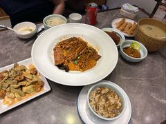 -闫府私房菜(恒隆店)