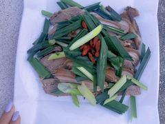 -墨脱石锅椰子鸡•香草鸭•东山羊(大东海店)