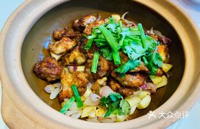 Black Truffle Stir-fried Qingyuan Chicken