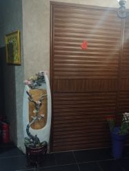 -威思丽高温瑜伽会馆