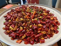 -有红鸡毛店·川菜(建设路店)