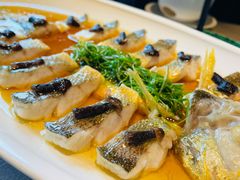 大黄鱼蒸鸡枞菌-福玺荟(外滩罗斯福店)