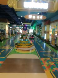 -纽西卡汽车小镇(大悦城店)