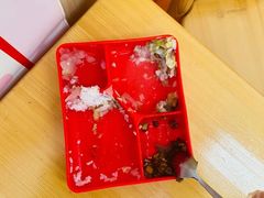 -小门牙好性格托育(北外滩中心)