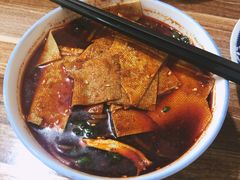 -老字号杨坡红油米线腊汁肉夹馍(东四道巷店)
