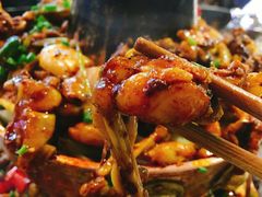 -巴四老城区炭火蛙锅(张江店)