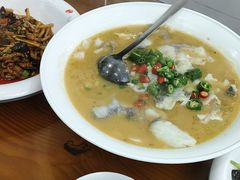 -椒香川流不息川菜馆(二七北路店)