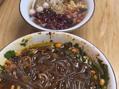 -蓉李记成都名小吃(宜昌伍家岗万达店)