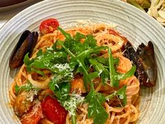 -théATRE茶聚场·餐厅(环球金融中心店)