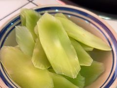 -热火朝天鲜切牛肉火锅(南强街巷店)