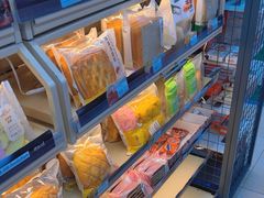 -全家便利店(愚园店)