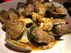 -沪小胖小龙虾(淮海中路旗舰店)