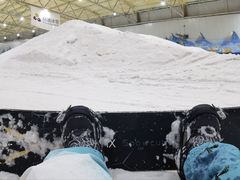 -乔波室内滑雪场