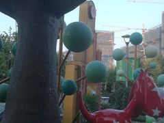 -紫荆广场·花漫里