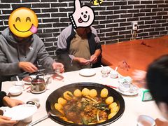-王老六铁锅炖鱼(大东沟总店)
