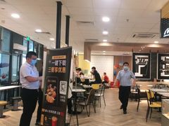 -麦当劳(华融店)