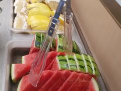 -海底捞火锅(新松江路生日主题店)