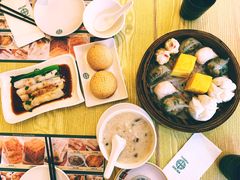 酥皮焗叉燒包-添好运点心专门店(百老汇店)