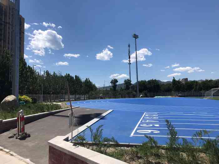 八中游泳馆-"八中游泳馆是金融街里有名的游泳馆了,周边.