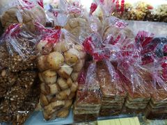 -红房子西点(汇联商厦天钥桥路店)