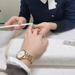 -赫本轻奢美颜中心