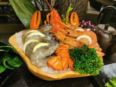 -湊湊火锅·茶憩(打浦桥日月光店)