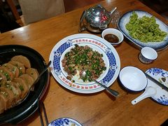-旺角小渔村·海肠捞饭开创者(环山路店)