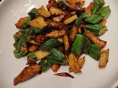 -那家老院子东北菜·饺子·小鸡炖蘑菇(艳华街店)