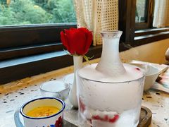 玫瑰与山泉米酒的浪漫-素描餐厅(灵隐天竺店)