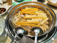 -煲大王猪肚鸡·椰子鸡火锅(红谷滩万达店)