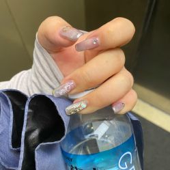 -晨·艺美甲美睫