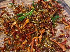 -江城燕子大排档(江汉路步行街店)