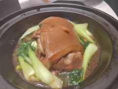 -鑫悦楼煎蟹·16年海鲜大排档