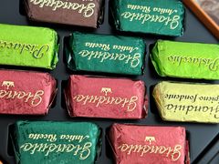 -VENCHI 闻绮(北京国贸商城店)