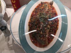 -有红鸡毛店·川菜(建设路店)