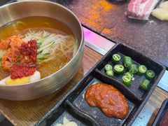-韩阳王石板烤肉