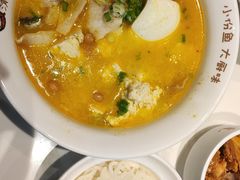 -渝是乎酸菜鱼·川渝小炒(新世界百货望京店)