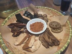 -严记小天府酸菜鱼(西四路店)