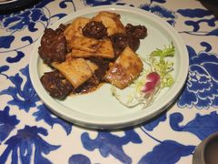 黑椒牛仔骨炒年糕-绿茶餐厅(乐峰广场店)