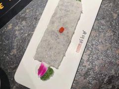 -老牌坊云南鱼豆花火锅(哈西万达店)