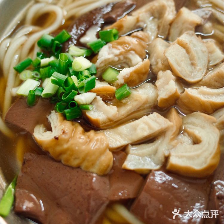 藏匿于西城路小巷的传统猪脏粉老味道