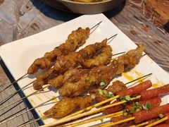 -老街烧烤大排档·地道湖北菜·龙虾馆(汉口火车站店)