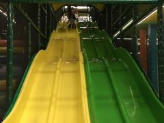 -蒙特利亲子乐园