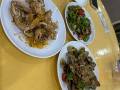 -鹏城人家海鲜酒家·23年老字号(较场尾店)