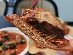 脆皮乳鸽-鸽子侯·家宴·平价海鲜(市图书馆店)